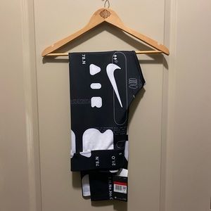 Nike Logo Print Leggings